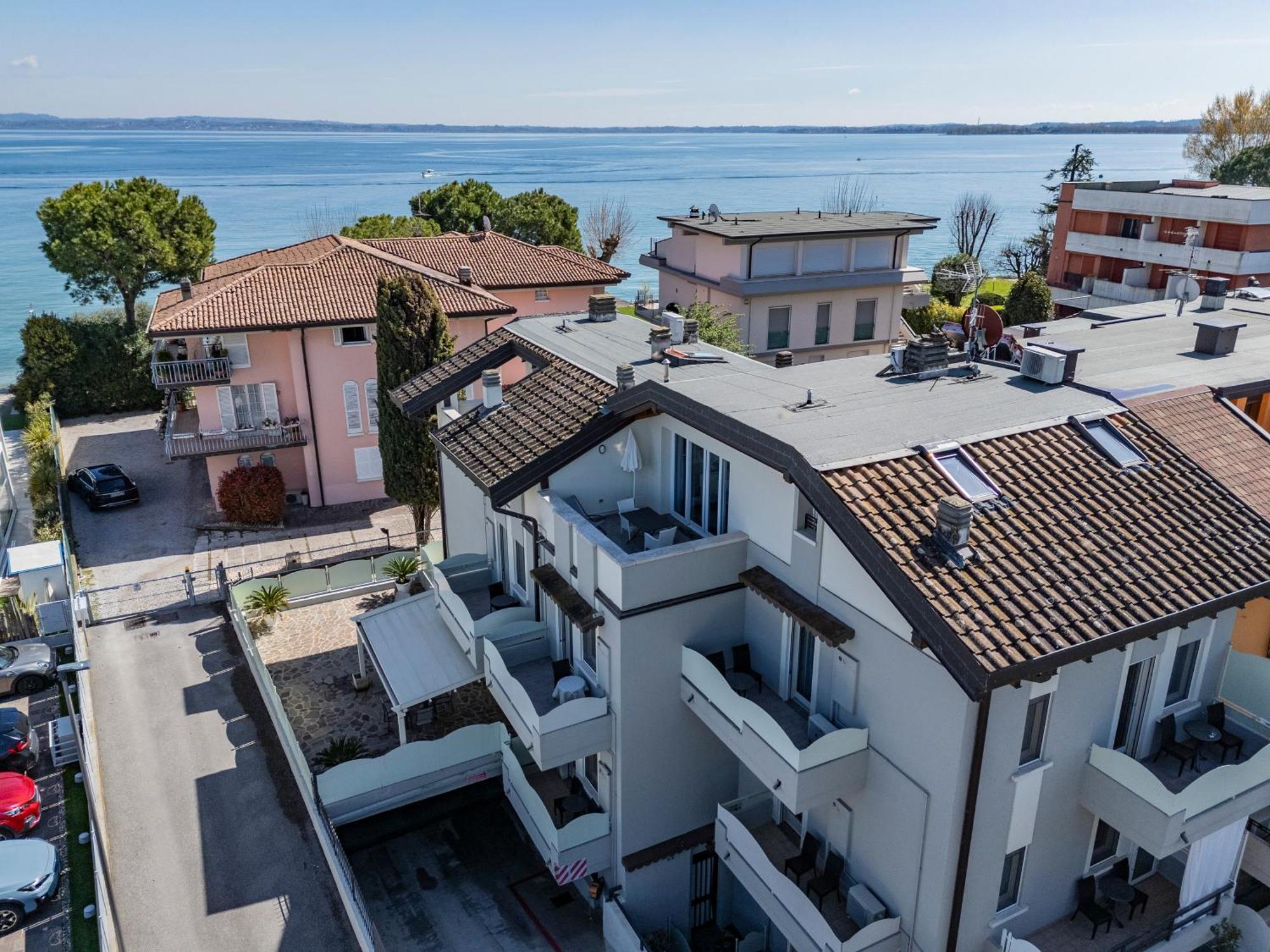 Apartments Peninsula Sirmione Exterior foto